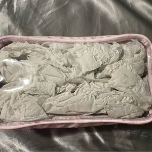 Stoney Clover Lane Climbing roses small pouch